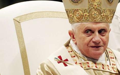 pope_wideweb__470x2940