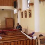 UPRATOVANIE KOSTOLA A SPOLOČENSKÝCH PRIESTOROV